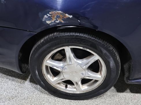 Used 2004 Oldsmobile Alero GLS w/ Sun And Sound Package image 8