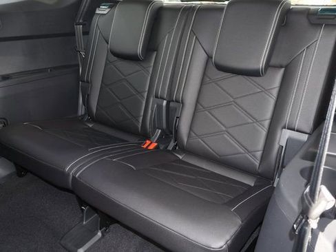 New 2026 Volkswagen Atlas SE image 16