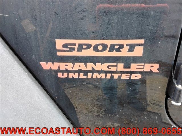 Used 2017 Jeep Wrangler Unlimited Sport w/ Quick Order Package 24S AWD/4WD image 16