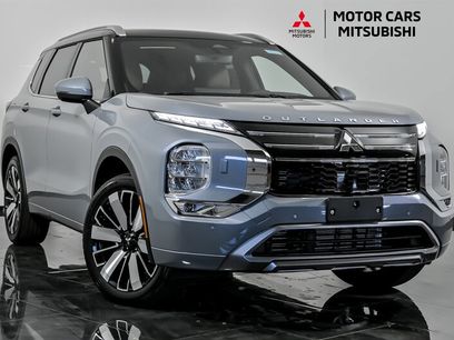 New 2025 Mitsubishi Outlander SEL