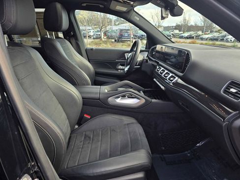 Used 2020 Mercedes-Benz GLE 350 4MATIC image 11