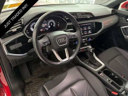 Used 2022 Audi Q3 2.0T Premium w/ Convenience Package AWD/4WD image 10