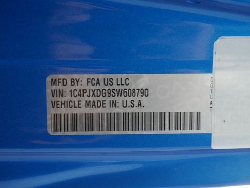 New 2025 Jeep Wrangler Unlimited Sport image 29