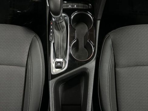 Used 2023 Buick Encore GX Select w/ Sport Touring Package image 23