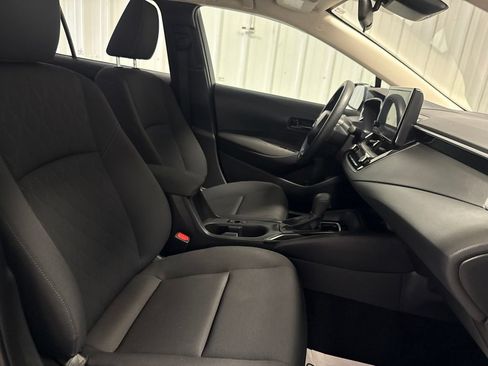 Used 2024 Toyota Corolla LE FWD image 22