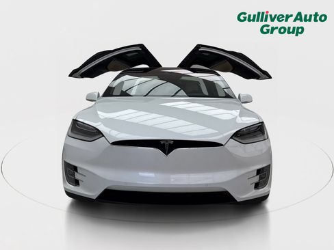 Used 2016 Tesla Model X 75D AWD/4WD image 15