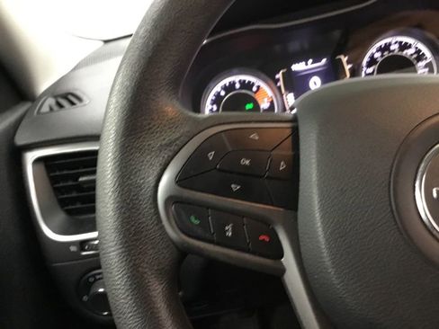 Used 2020 Jeep Cherokee Latitude image 23