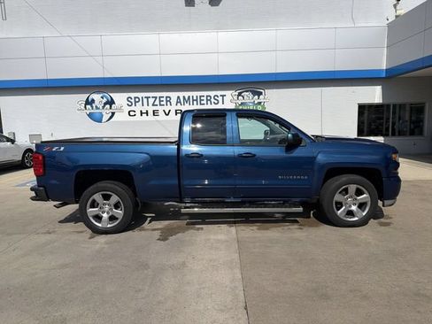 Used 2018 Chevrolet Silverado 1500 LT w/ All Star Edition AWD/4WD image 12