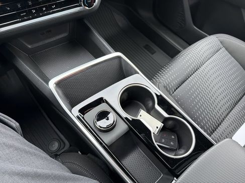 New 2026 Chevrolet Equinox LT w/ Midnight Edition image 18