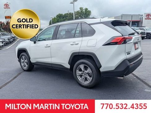 Used 2025 Toyota RAV4 XLE FWD image 4