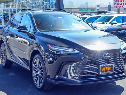 Used 2023 Lexus RX 350 Premium Plus w/ Cold Area Package FWD image 20