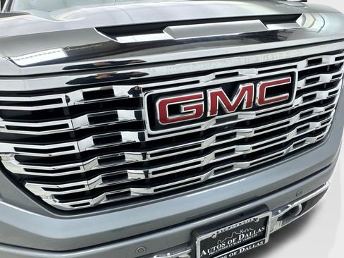 Used 2023 GMC Sierra 1500 Denali w/ Denali Reserve Package AWD/4WD image 27