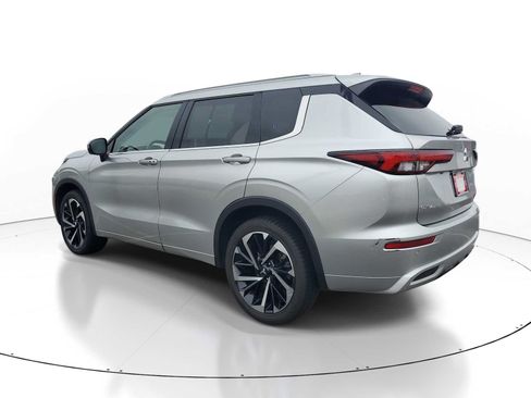 Used 2022 Mitsubishi Outlander SEL FWD image 4