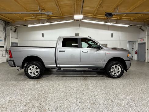 Used 2019 RAM 2500 Big Horn image 5