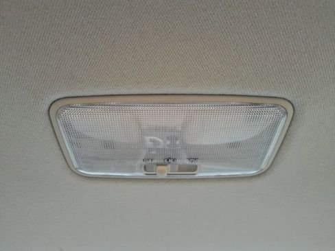 Used 2012 Toyota Camry LE FWD image 28