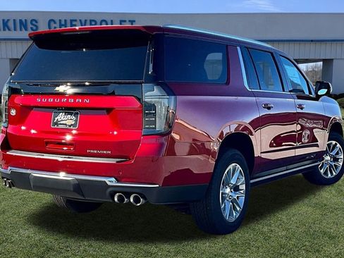 New 2026 Chevrolet Suburban Premier image 21