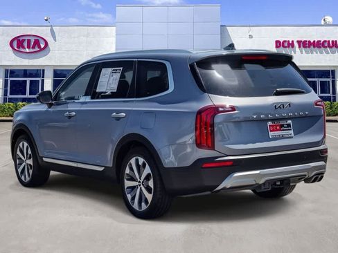 Used 2022 Kia Telluride EX w/ EX Premium Package FWD image 6