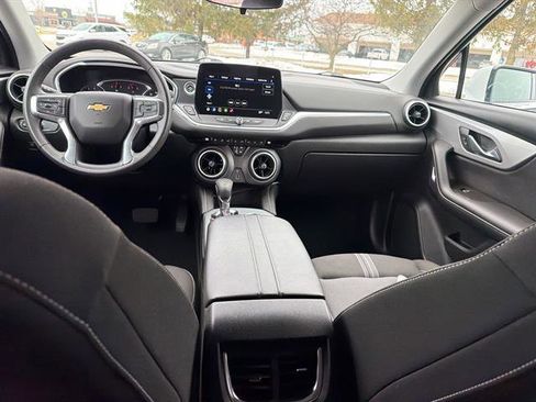 Used 2023 Chevrolet Blazer LT image 20