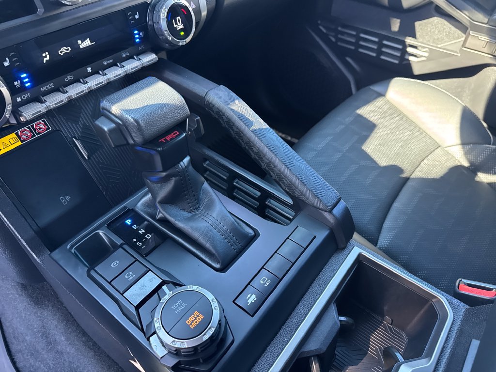 Certified 2025 Toyota Tacoma TRD Sport w/ TRD Sport Premium Package AWD/4WD image 27