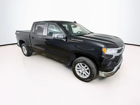 Used 2023 Chevrolet Silverado 1500 LT AWD/4WD image 3