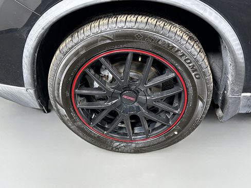 Used 2018 Nissan Rogue S image 37