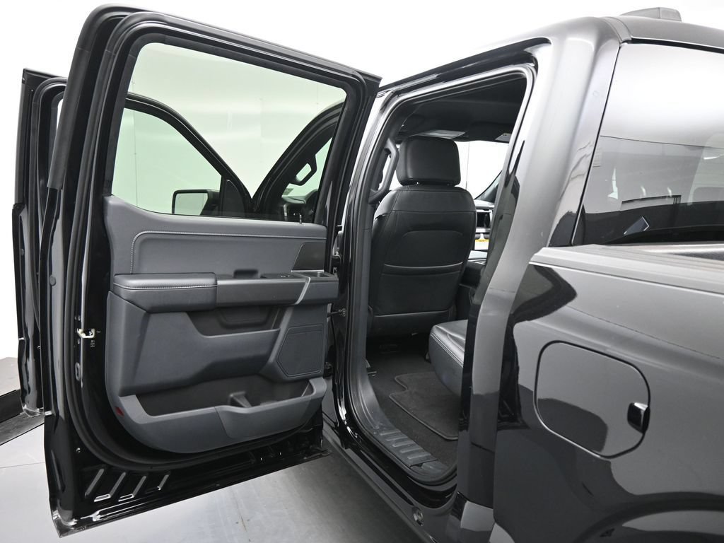 New 2024 Ford F150 XLT w/ XLT Black Appearance Package RWD image 17
