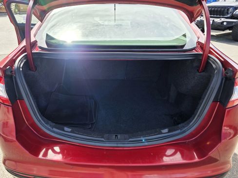 Used 2014 Ford Fusion Titanium FWD image 19