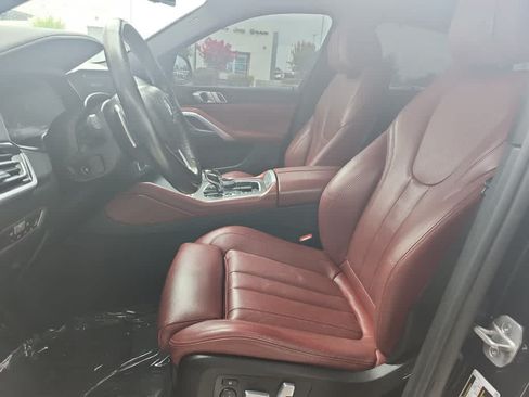 Used 2022 BMW X6 xDrive40i w/ Executive Package AWD/4WD image 15