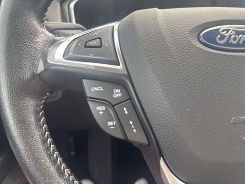 Used 2019 Ford Fusion SE w/ Equipment Group 151A image 23