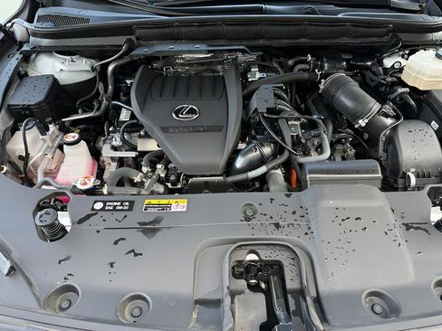 Used 2024 Lexus RX 500h F Sport w/ Convenience Package image 32