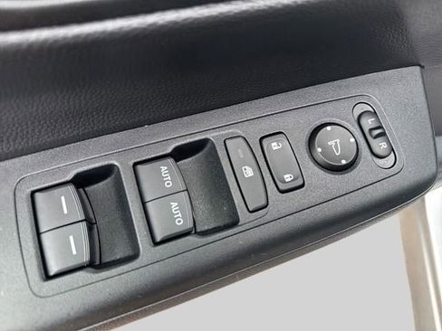 Used 2024 Honda CR-V Sport image 5