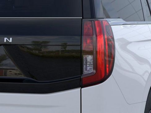 New 2026 Ford Expedition Active RWD image 21