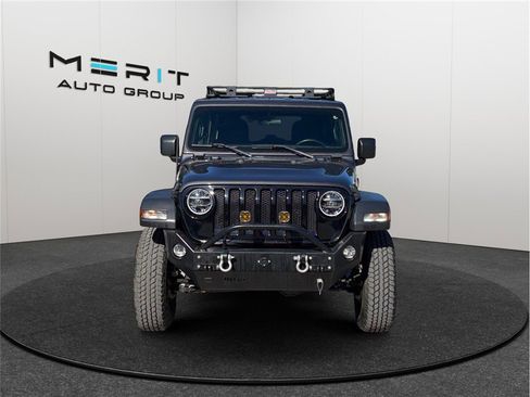 Used 2022 Jeep Wrangler Unlimited Willys image 3