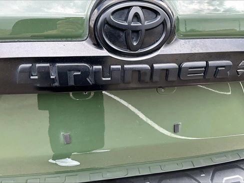 Used 2020 Toyota 4Runner TRD Pro AWD/4WD image 10