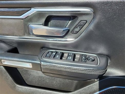Used 2024 RAM 1500 Laramie image 12