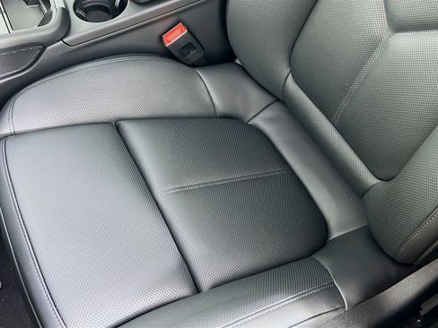 New 2026 Porsche Macan S image 22