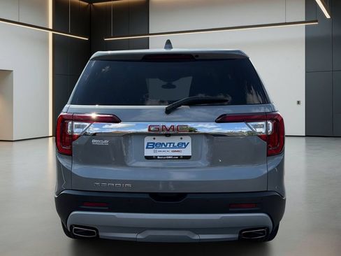 Certified 2023 GMC Acadia SLE FWD image 5