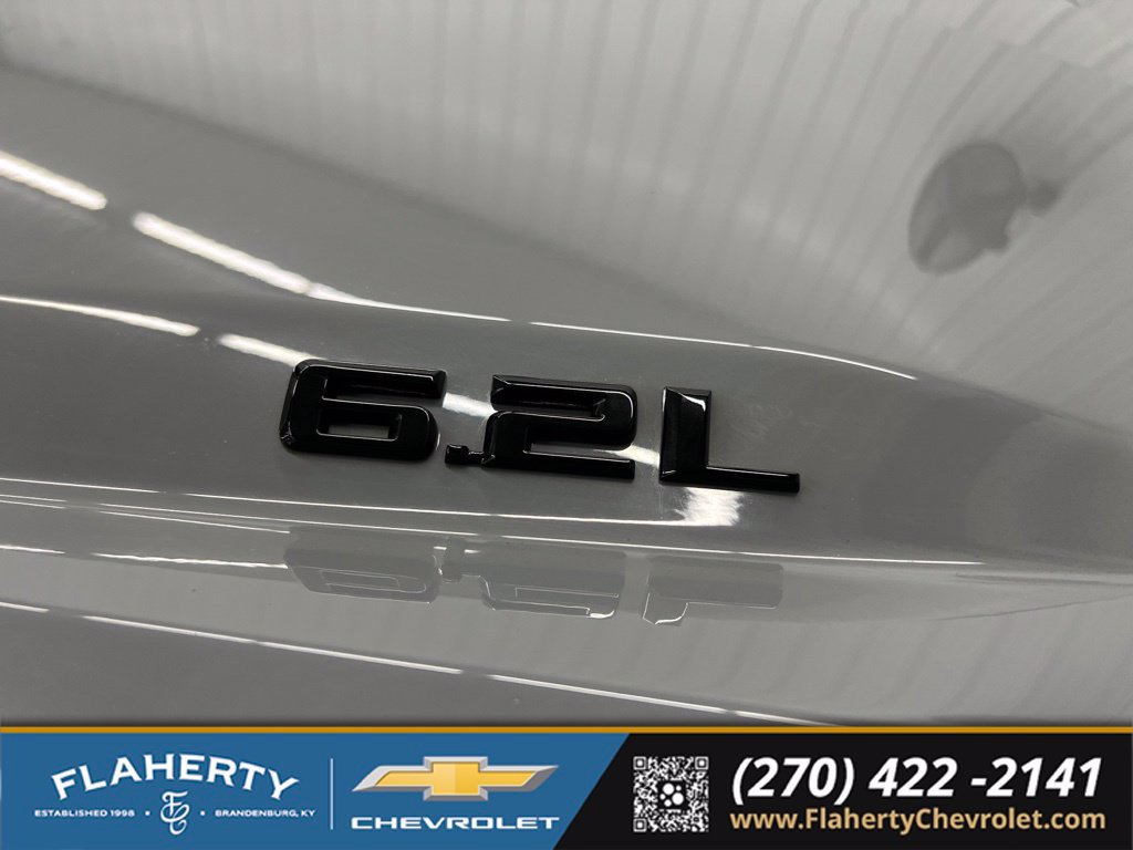Used 2025 Chevrolet Silverado 1500 RST AWD/4WD image 18