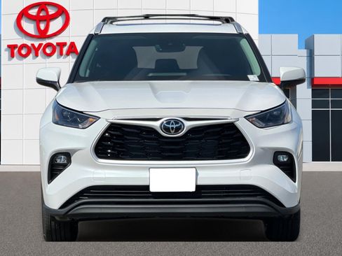 New 2026 Toyota Highlander XLE AWD/4WD image 8