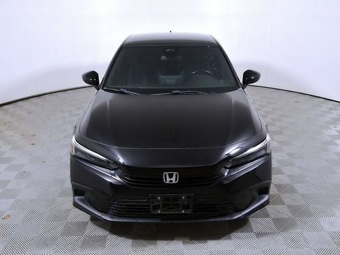 Used 2024 Honda Civic Sport image 4