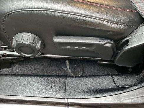 Used 2020 Jeep Gladiator Rubicon image 14