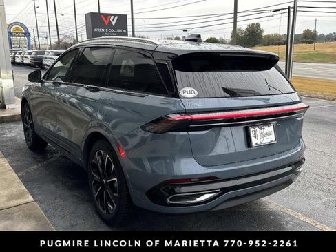 New 2026 Lincoln Nautilus Reserve image 5