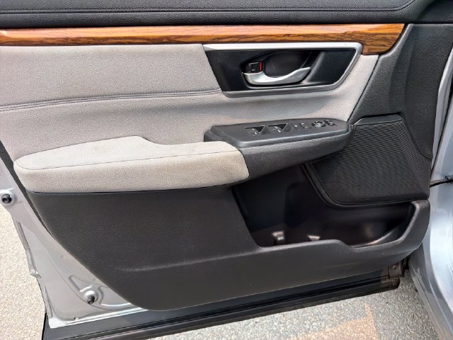 Used 2017 Honda CR-V EX image 12