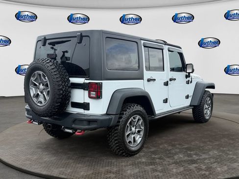 Used 2017 Jeep Wrangler Unlimited Rubicon AWD/4WD image 5