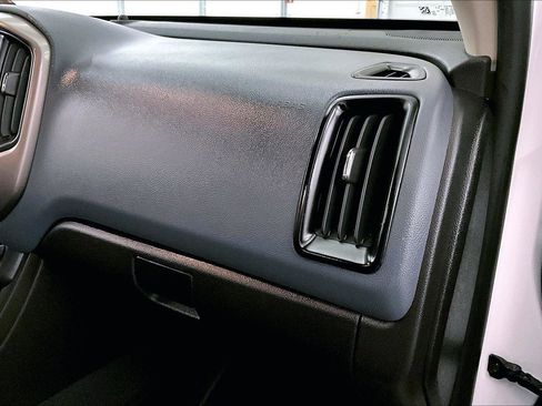 Used 2021 Chevrolet Colorado Z71 image 15