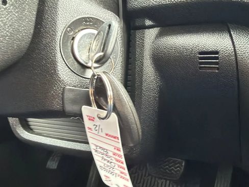 Used 2017 Chevrolet Traverse LT w/ LPO, 'HIT The Road' Package image 35