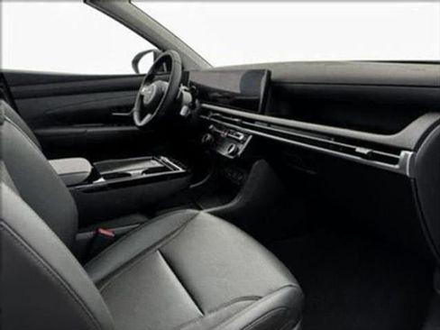 New 2025 Hyundai Tucson SEL image 13
