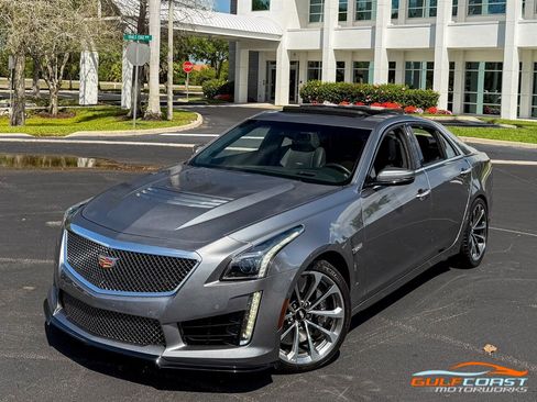 Used 2019 Cadillac CTS V w/ Luxury Package image 9