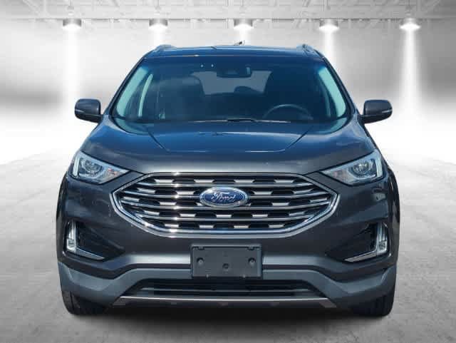 Used 2019 Ford Edge Titanium AWD/4WD image 3