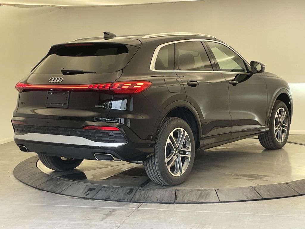 New 2026 Audi Q5 Premium Plus AWD/4WD image 7